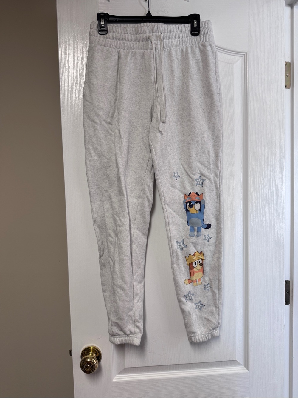 Light Gray Women’s Bluey Character Jogger Sweatpants